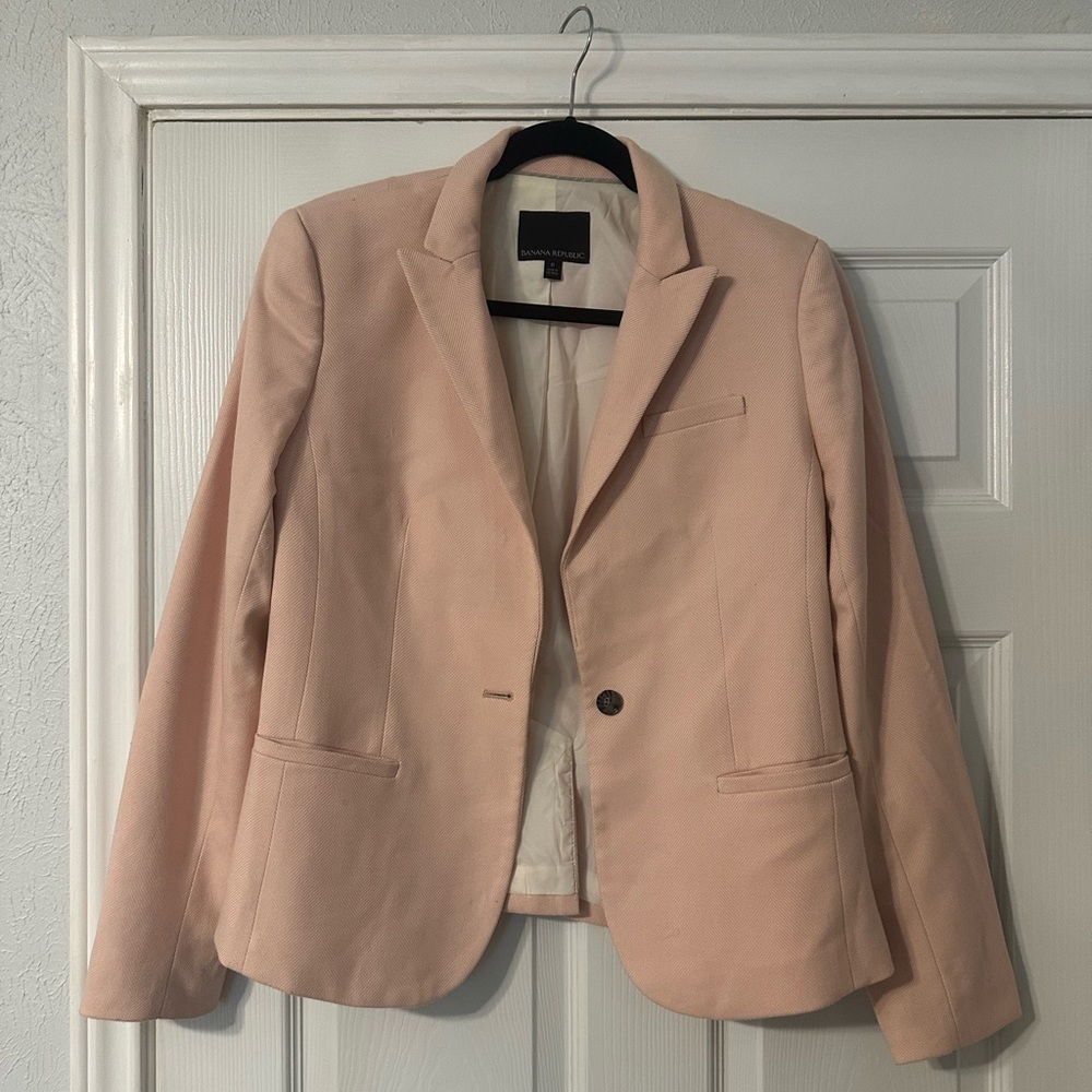 Banana Republic Light Pink Blazer Size 8